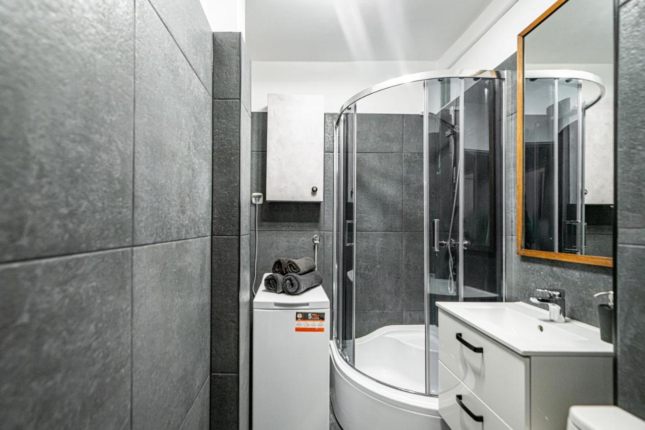 Niceone Apartment Number 5 - W Samym Centrum! فروتسواف المظهر الخارجي الصورة