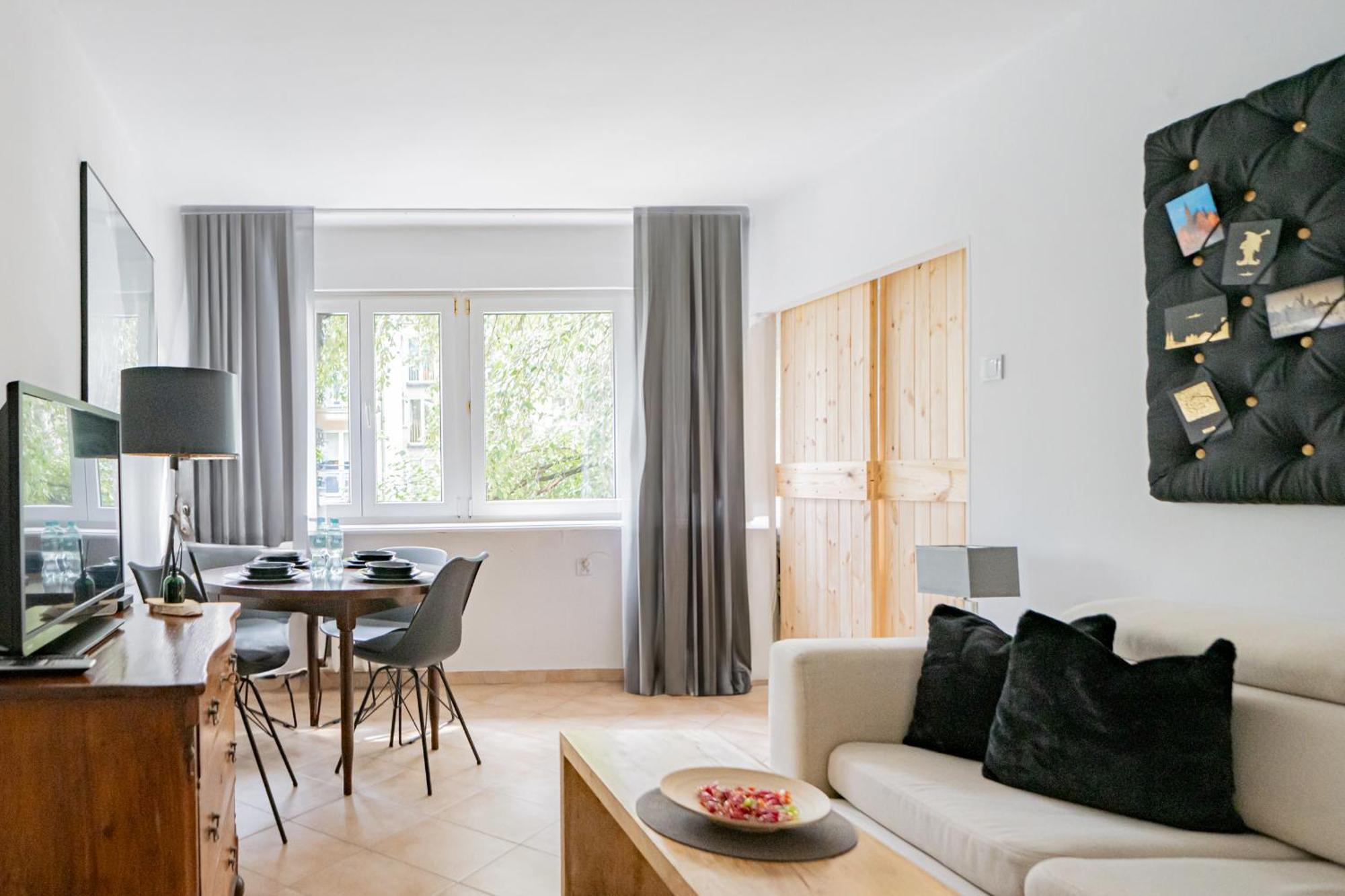 Niceone Apartment Number 5 - W Samym Centrum! فروتسواف المظهر الخارجي الصورة